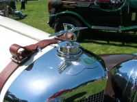 Flying Bentley B Hood ornament.jpg